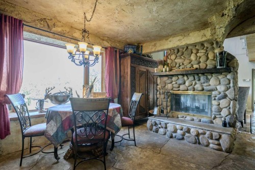 311068 Parkins Road West, Rural Foothills County, AB - Indoor With Fireplace