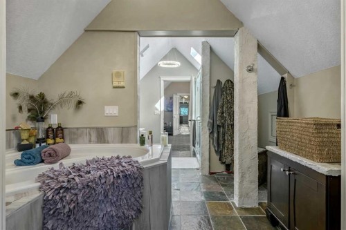 311068 Parkins Road West, Rural Foothills County, AB - Indoor