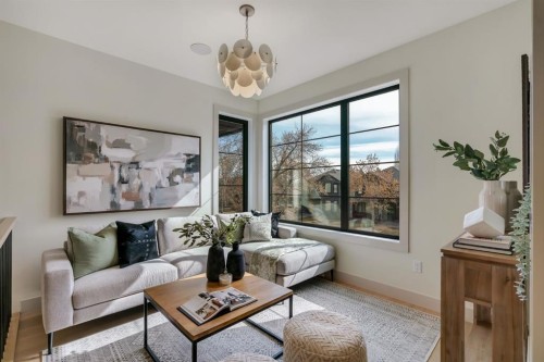 2034 49 Avenue Sw, Calgary, AB - Indoor Photo Showing Living Room