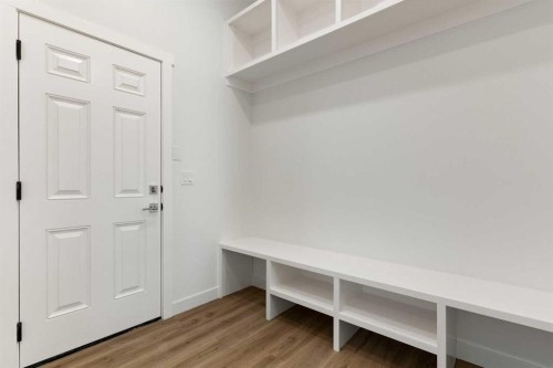 83 Heritage Manor, Cochrane, AB - Indoor Photo Showing Other Room