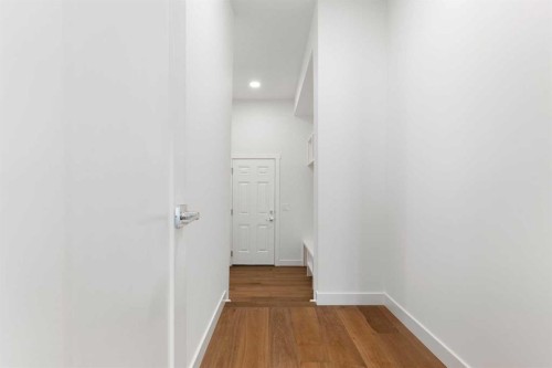 107 Heritage Manor, Cochrane, AB - Indoor Photo Showing Other Room