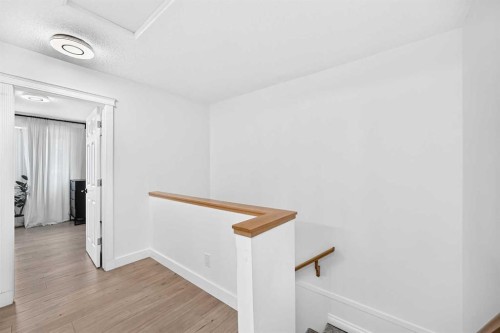 357 Regal Park Ne, Calgary, AB - Indoor Photo Showing Other Room