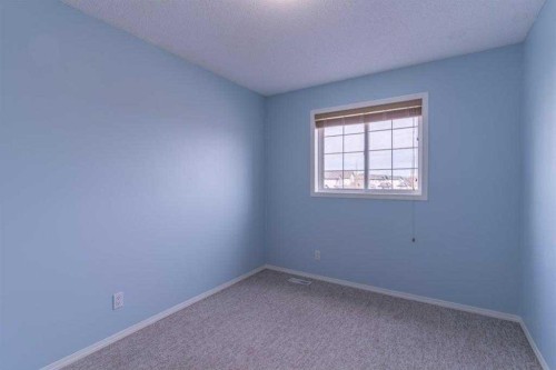 57 Royal Birch Crescent Nw, Calgary, AB - Indoor Photo Showing Other Room