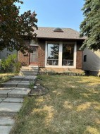 7826 Ranchview Drive NWCalgary, AB T3G 1X8