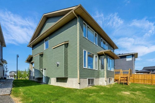 45 Dawson Gardens, Chestermere, AB - Outdoor
