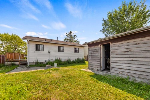 6772 Temple Drive Ne, Calgary, AB - Outdoor With Exterior