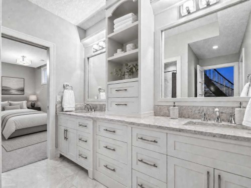 123 Aspen Summit Heath Sw, Calgary, AB - Indoor Photo Showing Bathroom