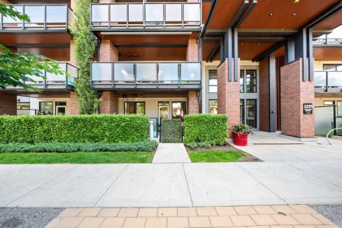 105-2231 Mahogany Boulevard Se, Calgary, AB - Outdoor
