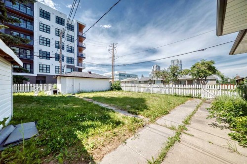 1701 32 Street Sw, Calgary, AB - Outdoor