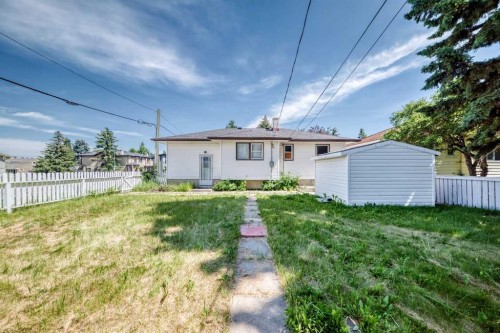 1701 32 Street Sw, Calgary, AB - Outdoor