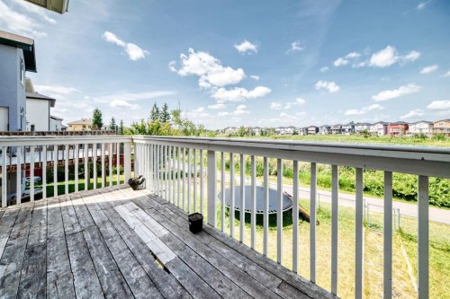308 Taracove Estate Drive Ne, Calgary, AB - Outdoor