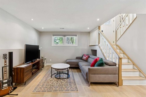 1208 Ranchlands Boulevard Nw, Calgary, AB - Indoor