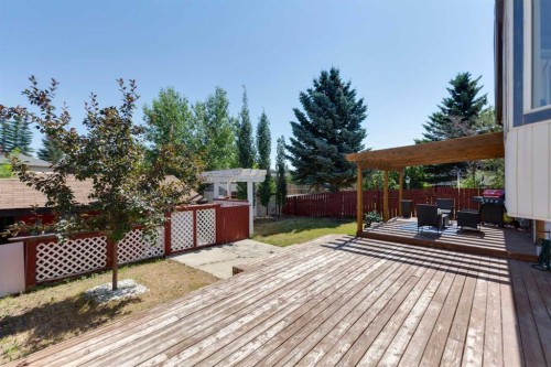 1208 Ranchlands Boulevard Nw, Calgary, AB - Outdoor With Deck Patio Veranda