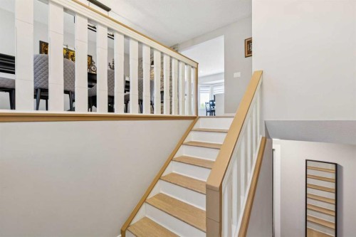 1208 Ranchlands Boulevard Nw, Calgary, AB - Indoor Photo Showing Other Room