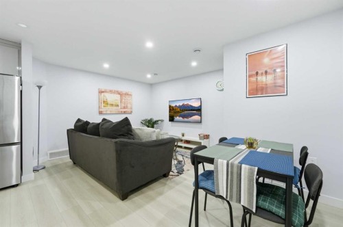 51 Setonstone Row Se, Calgary, AB - Indoor
