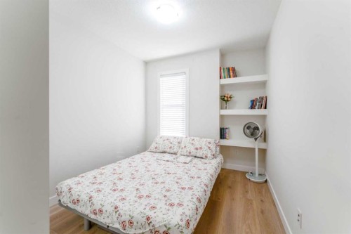 402-72 Cornerstone Manor Ne, Calgary, AB - Indoor Photo Showing Bedroom