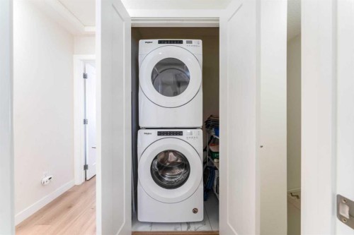 402-72 Cornerstone Manor Ne, Calgary, AB - Indoor Photo Showing Laundry Room