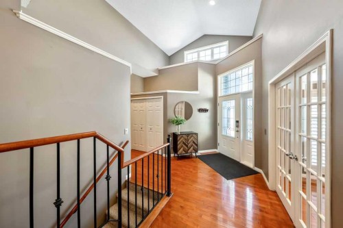 418 Bridlecreek Green Sw, Calgary, AB - Indoor Photo Showing Other Room