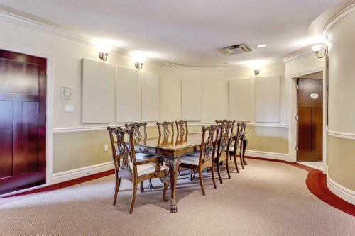 705-1726 14 Avenue Nw, Calgary, AB - Indoor Photo Showing Dining Room