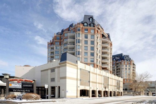 705-1726 14 Avenue Nw, Calgary, AB - Outdoor With Facade
