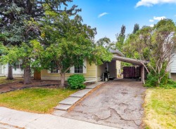 43 Lake Sylvan Close SE Calgary, AB T2J 3E5