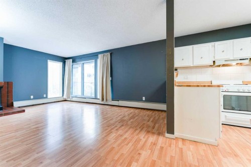 31-821 3 Avenue Sw, Calgary, AB - Indoor Photo Showing Kitchen