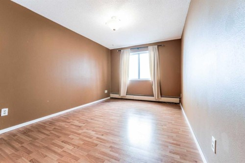 31-821 3 Avenue Sw, Calgary, AB - Indoor Photo Showing Other Room