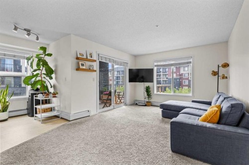 2201-81 Legacy Boulevard Se, Calgary, AB - Indoor Photo Showing Other Room