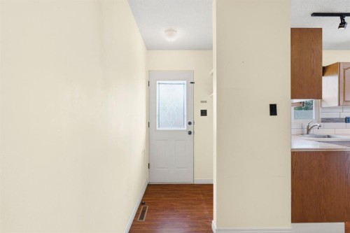 160 Marbrooke Circle Ne, Calgary, AB - Indoor Photo Showing Other Room