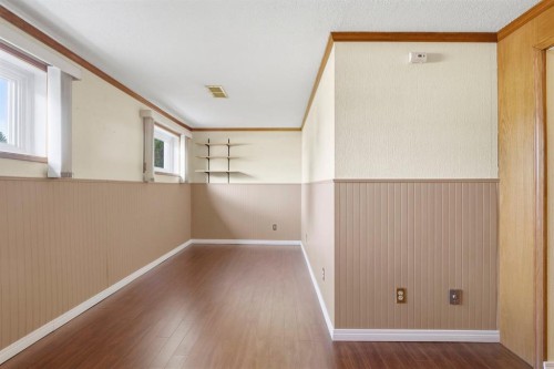 160 Marbrooke Circle Ne, Calgary, AB - Indoor Photo Showing Other Room