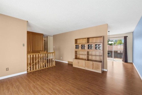160 Marbrooke Circle Ne, Calgary, AB - Indoor Photo Showing Other Room