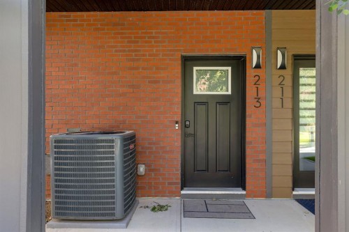213 Greenbriar Common Nw, Calgary, AB 