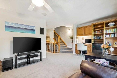 4008 Garrison Boulevard Sw, Calgary, AB - Indoor