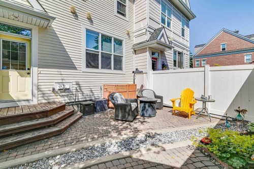 4008 Garrison Boulevard Sw, Calgary, AB - Outdoor With Deck Patio Veranda