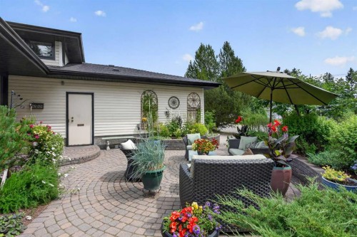 22 Varmoor Place Nw, Calgary, AB - Outdoor With Deck Patio Veranda