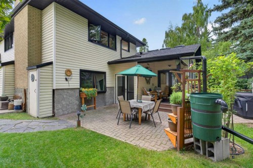 22 Varmoor Place Nw, Calgary, AB - Outdoor With Deck Patio Veranda With Exterior
