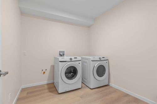 272017 Range Road 282, Rural Rocky View County, AB - Indoor Photo Showing Laundry Room