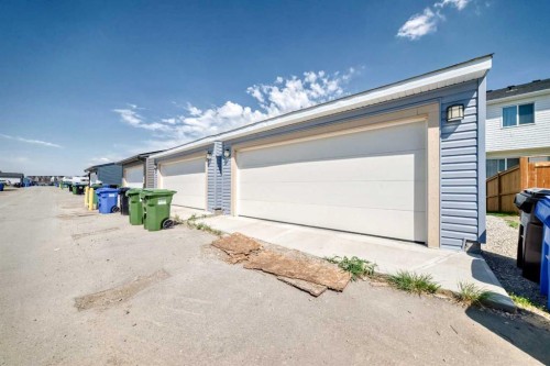 20893 Main Street Se, Calgary, AB - Outdoor