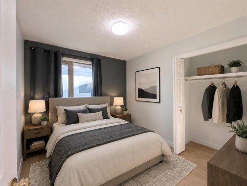 311 72 Avenue Ne, Calgary, AB - Indoor Photo Showing Bedroom