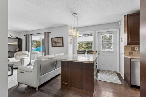 244 Scurfield Place Nw, Calgary, AB - Indoor