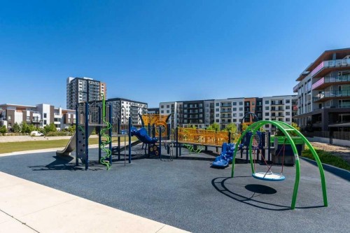 415-3130 Thirsk Street Nw, Calgary, AB - Outdoor