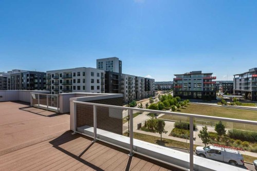 415-3130 Thirsk Street Nw, Calgary, AB - Outdoor With Balcony