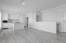 415-3130 Thirsk Street Nw, Calgary, AB  - Indoor Photo Showing Kitchen 