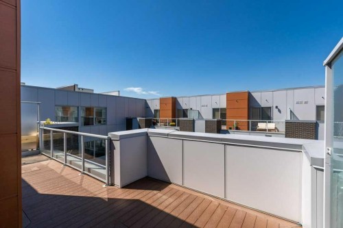 415-3130 Thirsk Street Nw, Calgary, AB - Outdoor With Exterior