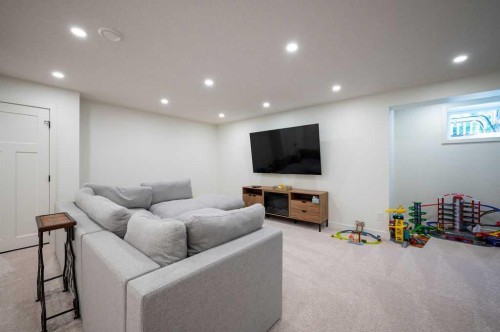 21 Chaparral Valley Court Se, Calgary, AB - Indoor Photo Showing Other Room
