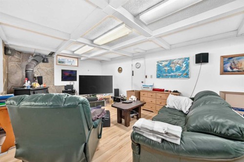 350 Silver Ridge Crescent Nw, Calgary, AB - Indoor