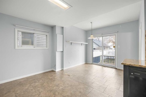 528 21 Avenue Sw, Calgary, AB - Indoor