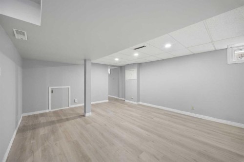 528 21 Avenue Sw, Calgary, AB - Indoor
