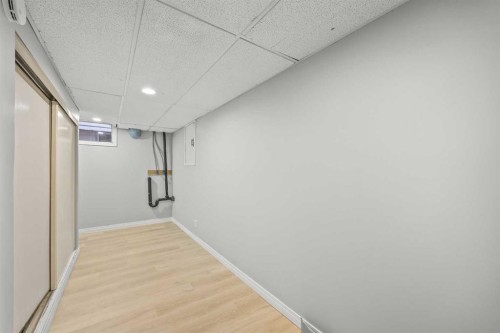 528 21 Avenue Sw, Calgary, AB - Indoor