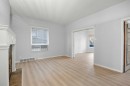 528 21 Avenue Sw, Calgary, AB  - Indoor Photo Showing Other Room 